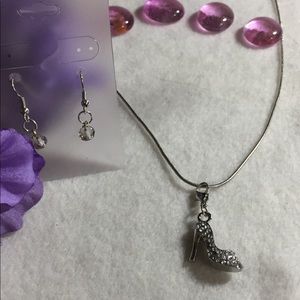 Handmade set. Too cute!